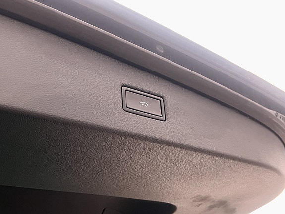 Volkswagen Tiguan 25 of 30
