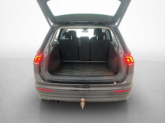 Volkswagen Tiguan 24 of 30