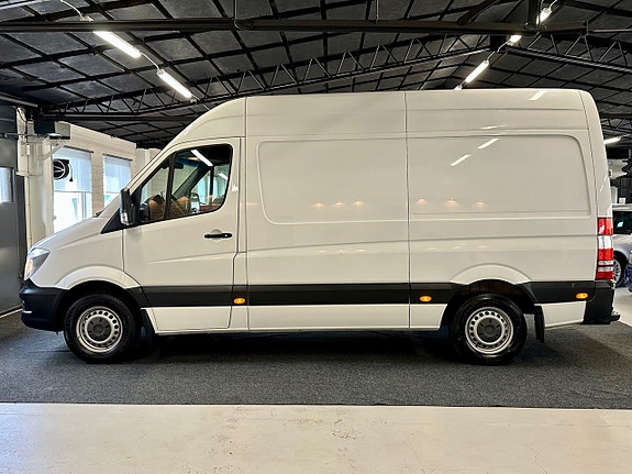 Mercedes-Benz Sprinter 211 7 of 12