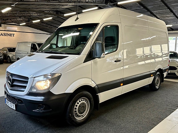 Mercedes-Benz Sprinter 211 8 of 12