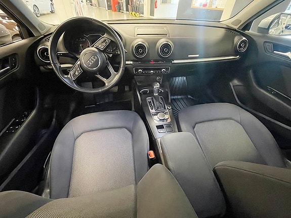 Audi A3 5 of 5