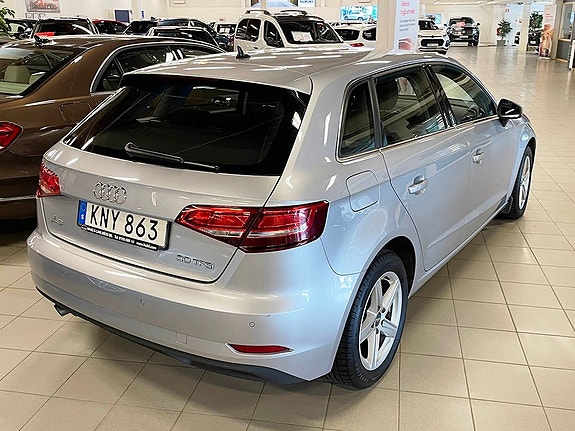Audi A3 3 of 5