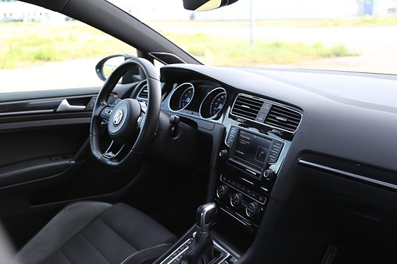 Volkswagen Golf I 12 of 17