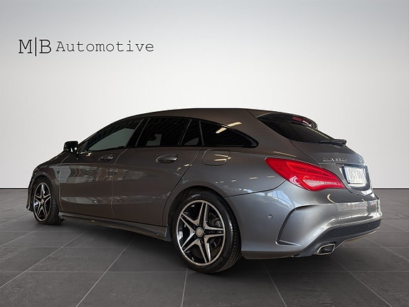 Mercedes-Benz CLA220 d 4 of 5