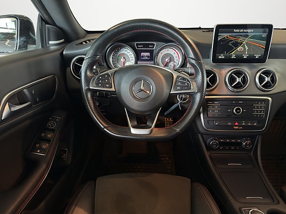 Mercedes-Benz CLA220 d 10 of 23