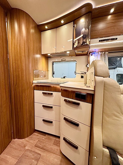 Hymer 798 Premium Line 50-ED EP-Stödben ALDE Inverter Solpanel Ax2 Automat Last:1363 14 of 30