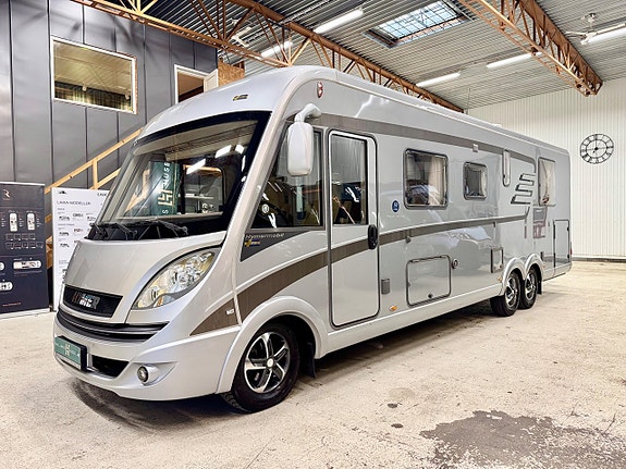 Hymer 798 Premium Line 50-ED EP-Stödben ALDE Inverter Solpanel Ax2 Lastvikt:1363kg 2 of 30
