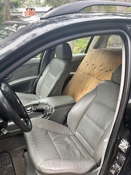 BMW 525i 6 of 6