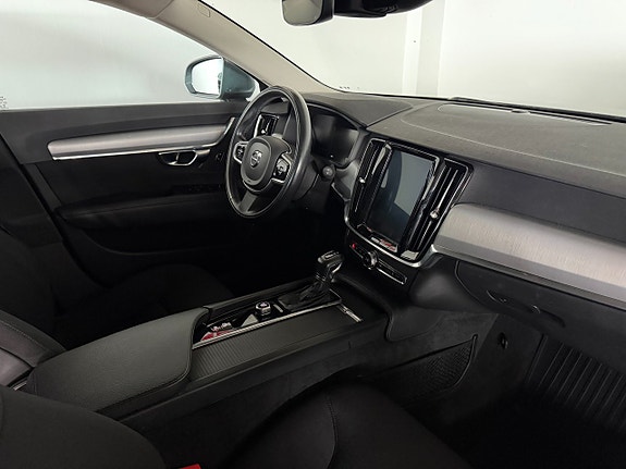 Volvo V90 16 of 24