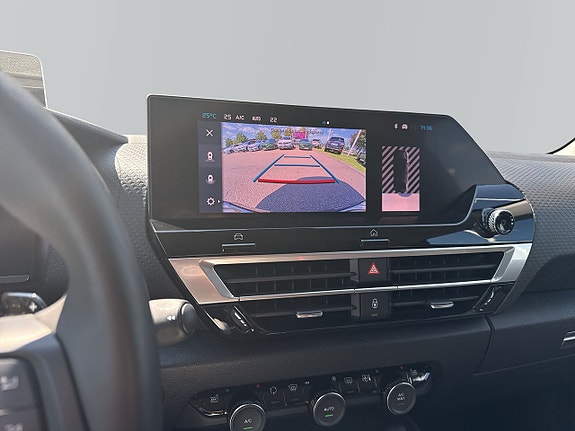 Citroen C4 X 11 of 15