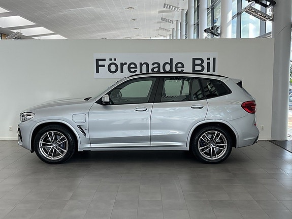 BMW X3 3 of 5