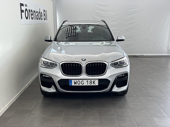 BMW X3 2 of 5