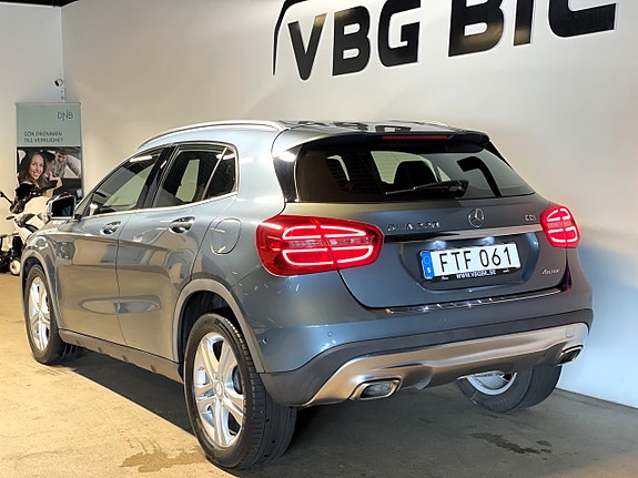 Mercedes-Benz GLA220 5 of 5