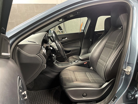 Mercedes-Benz GLA220 9 of 16