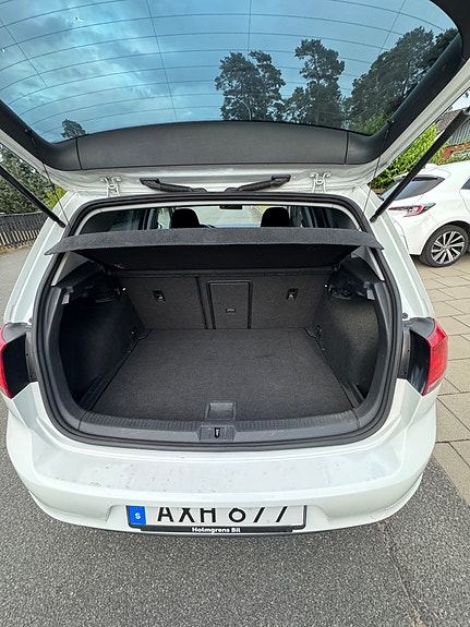Volkswagen Golf VII 6 of 6