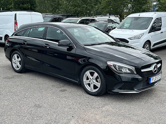 Mercedes-Benz CLA200 d 2 of 5
