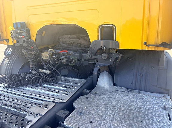 Scania P 280 11 of 12