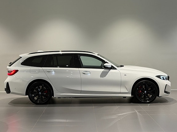 BMW 330e 3 of 5
