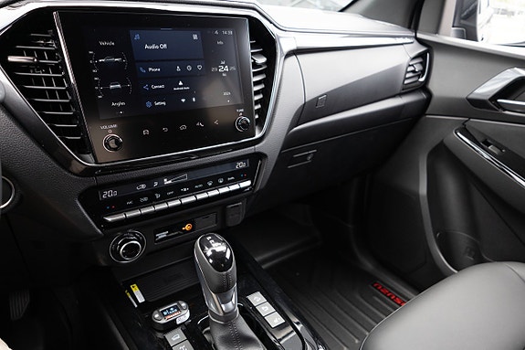 Isuzu D-max 12 of 14