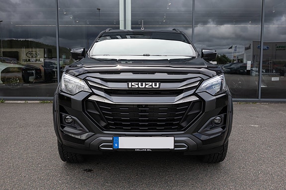 Isuzu D-max 2 of 5