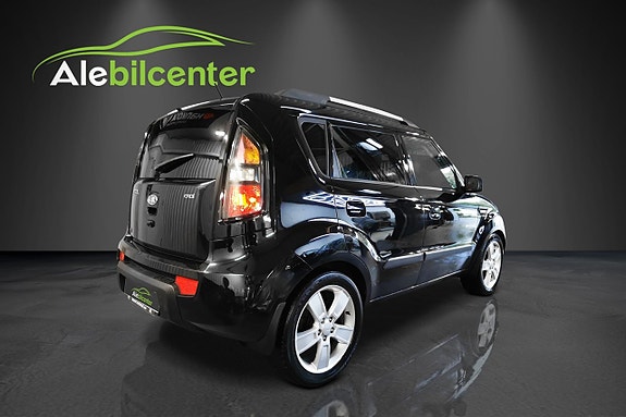 Kia Soul 4 of 5