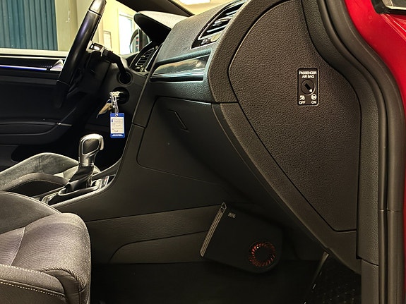 Volkswagen Golf I 13 of 25