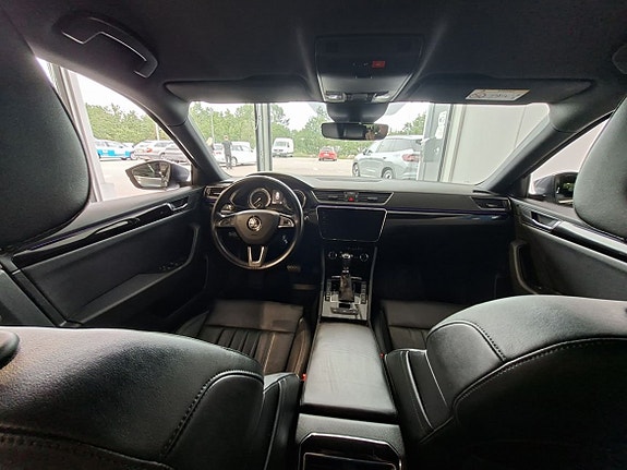 Skoda Superb 7 of 13
