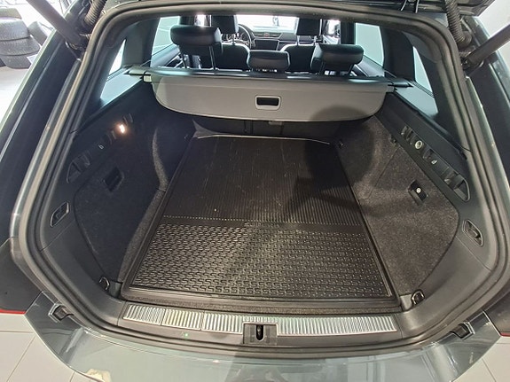 Skoda Superb 8 of 13