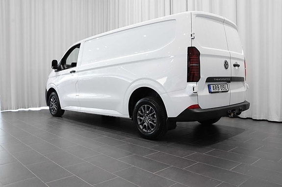 Volkswagen Transporter 3 of 17