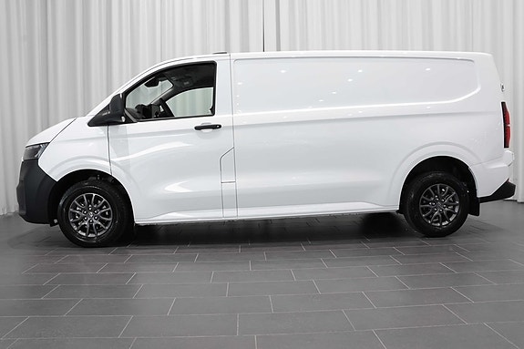 Volkswagen Transporter 2 of 17