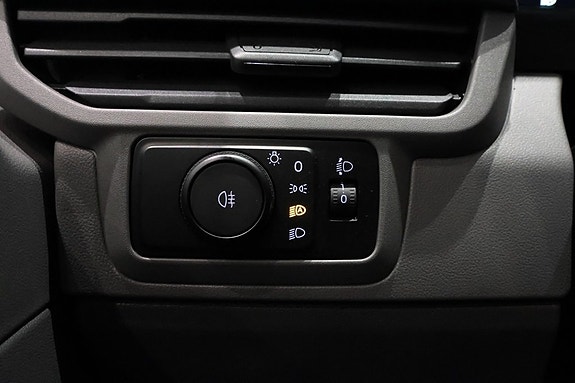Volkswagen Transporter 11 of 17