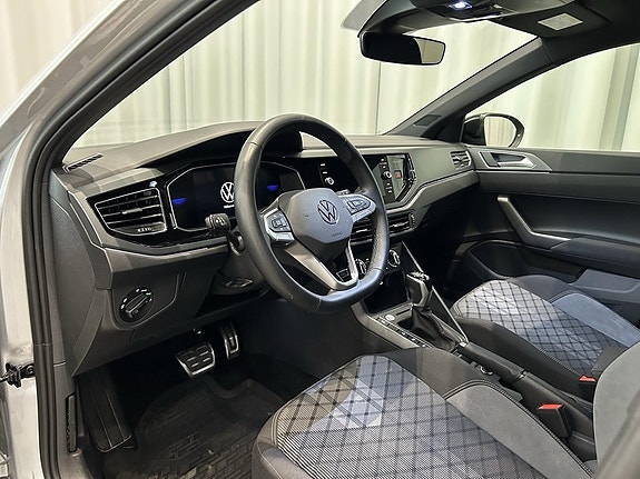 Volkswagen Taigo 9 of 16