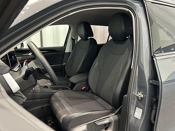 Volkswagen Tayron 7 of 15