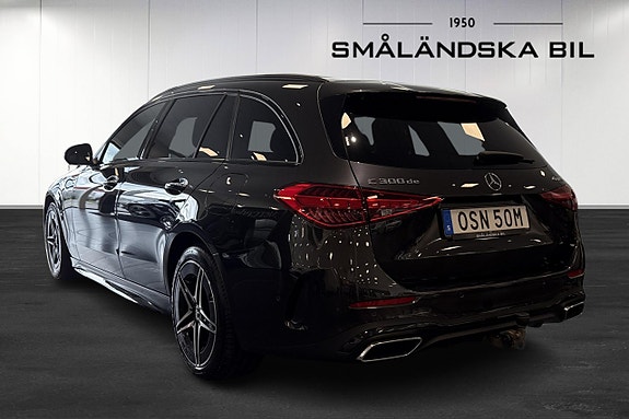 Mercedes-Benz C300 d 3 of 5