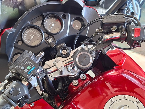 Honda CBF1000A 3 of 5
