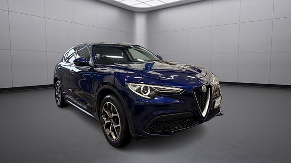 Alfa Romeo Stelvio 6 of 27
