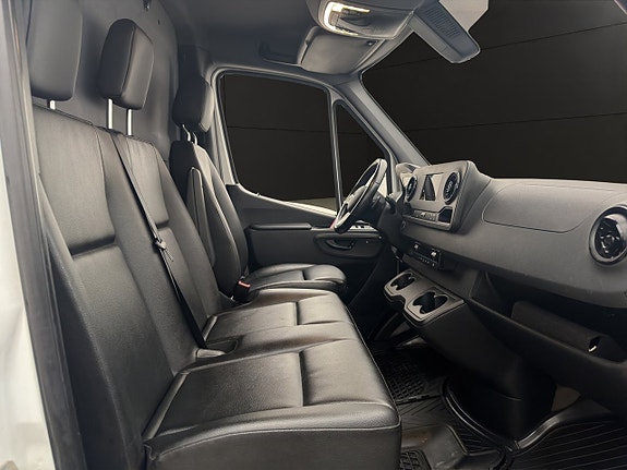 Mercedes-Benz Sprinter 317 24 of 29