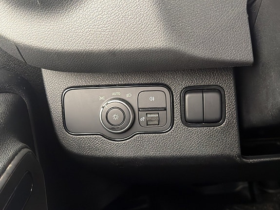 Mercedes-Benz Sprinter 317 14 of 29
