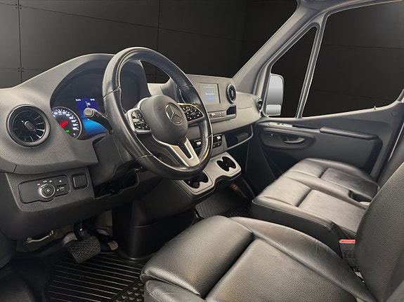 Mercedes-Benz Sprinter 317 15 of 29