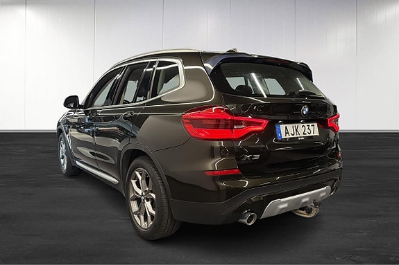 BMW X3 5 of 5