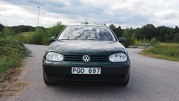 Volkswagen Golf IV 2 of 5