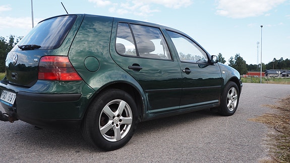 Volkswagen Golf IV 4 of 5