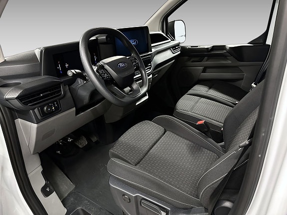 Ford E-Transit 4 of 5