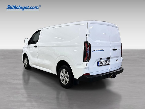 Ford E-Transit 3 of 5