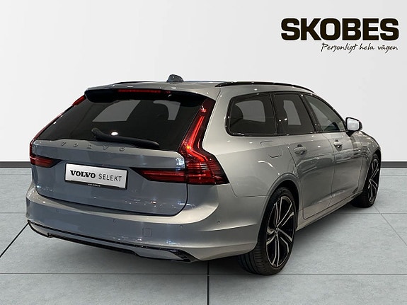 Volvo V90 8 of 24