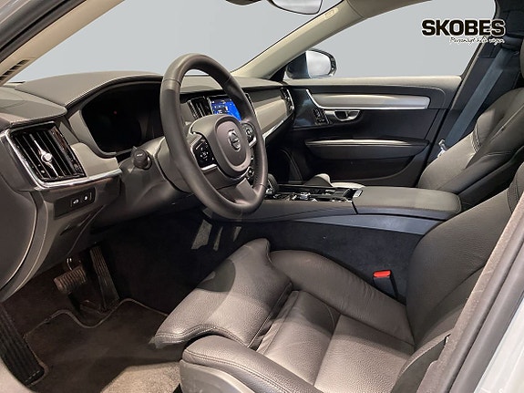 Volvo V90 9 of 24