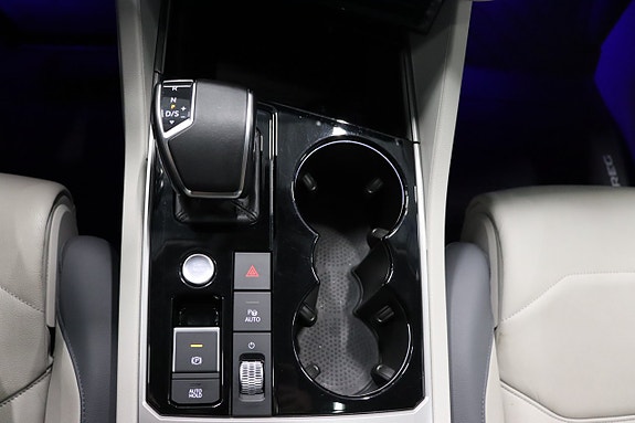 Volkswagen Touareg 21 of 30