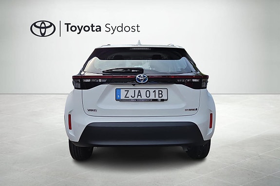 Toyota Yaris Cross 4 of 20