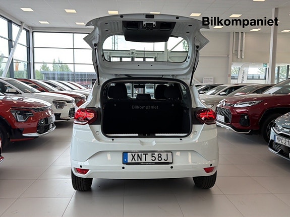 Dacia Sandero 7 of 17