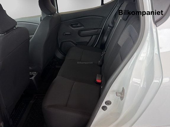 Dacia Sandero 10 of 17